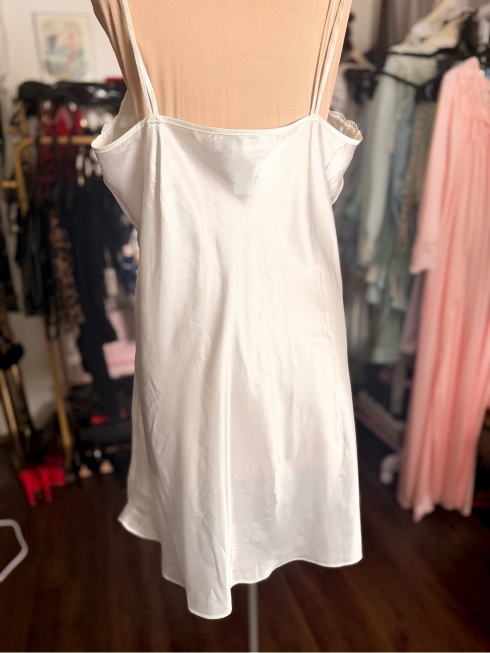 Vintage 1990’s Women's Lace-Trim Slip Dress - Picture 3 of 8